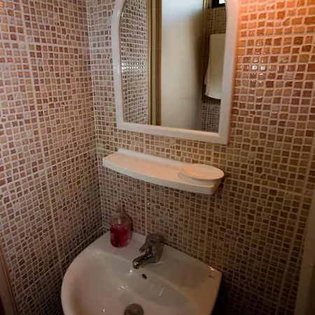 Anastasia 招待所 斯卡拉伯塔麦斯