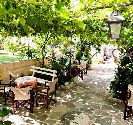 Πανσιόν Anastasia *