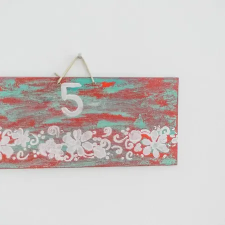 Anastasia 斯卡拉伯塔麦斯