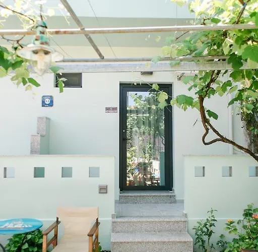 招待所 Anastasia 4*